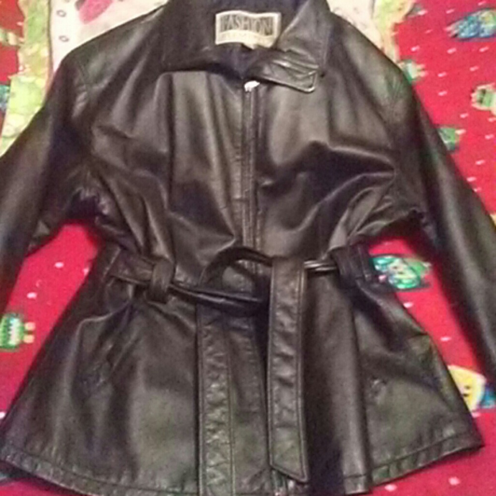 🐻UNISEX MEN OR WOMEN REAL BLACK LEATHER JACJET